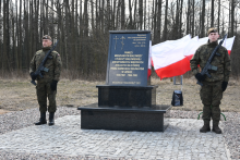 Odsłonięcie pomnika Pamięci Sybiraków w Białowieży